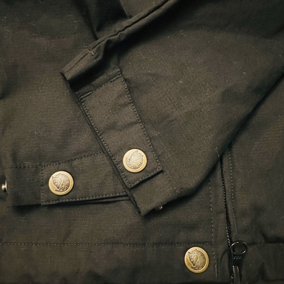 Fjällräven Black Stina Jacket NWOT Women’s Medium - Picture 16 of 16
